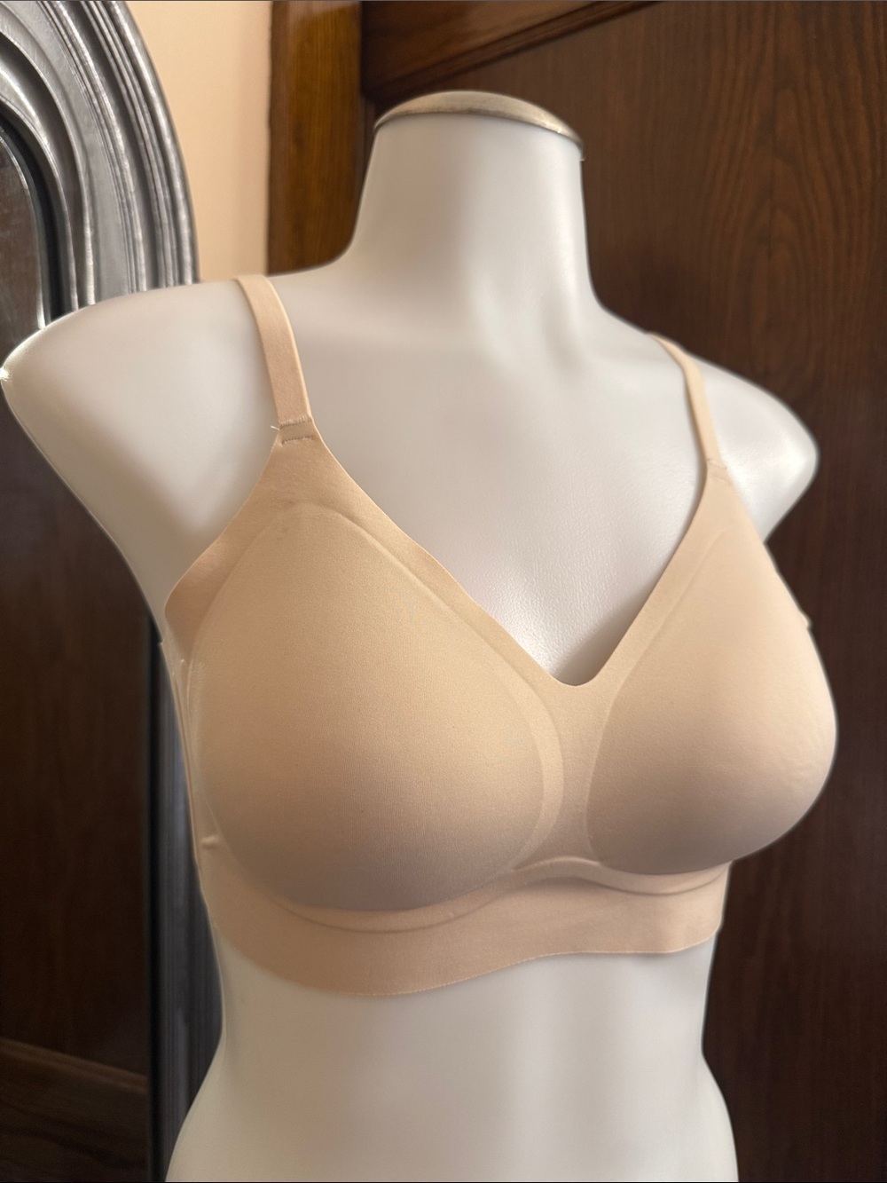 OEAK Small Spandex Everyday Smooth Nude Wireless Seamless TikTok Comfort Bra